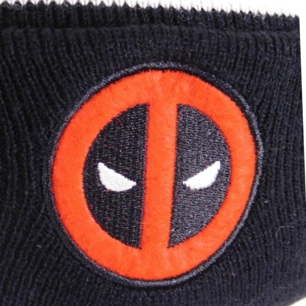 Marvel Comics Deadpool Black Red White Knit Beanie Ski‎ Hat Toboggan A199 - Picture 2 of 6